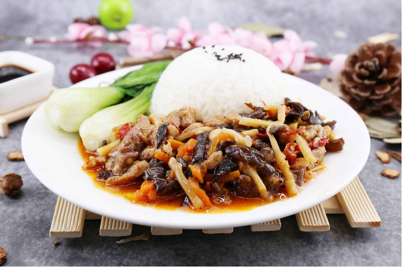 預(yù)制菜速食料理包自動包裝機_http://www.lntfjy.com_給袋式包裝機系列_第4張